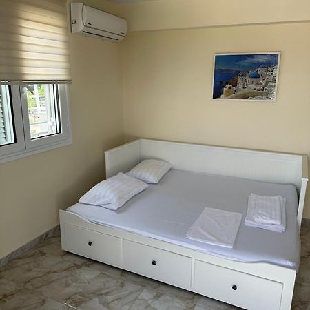 Eretria Apartment Buitenkant foto